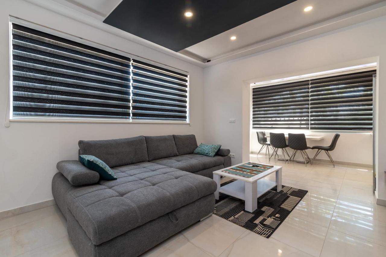 Apartment Soric Trogir Exteriör bild
